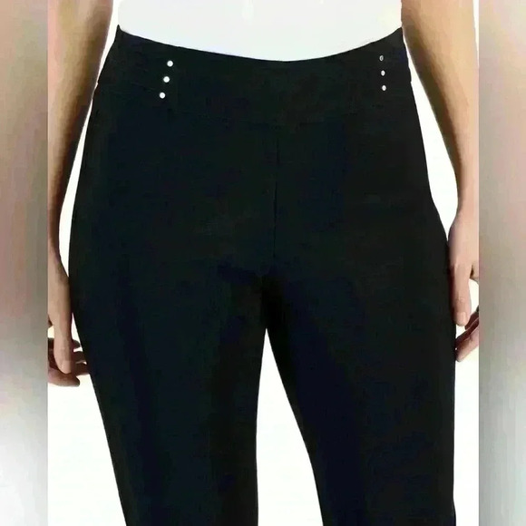 NWT🖤Studded Ankle Pants - Picture 4 of 5